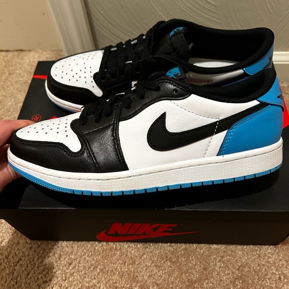 Air Jordan 1 Retro Low OG Obsidian - Picture 2 of 8